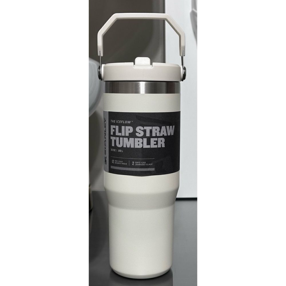 Stanley Ice‎ Flow Flip Straw Tumbler 30oz, CREAM